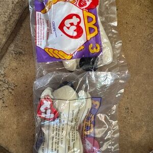 Ty Beanie Babies Chops Plush Puppy - White & Black